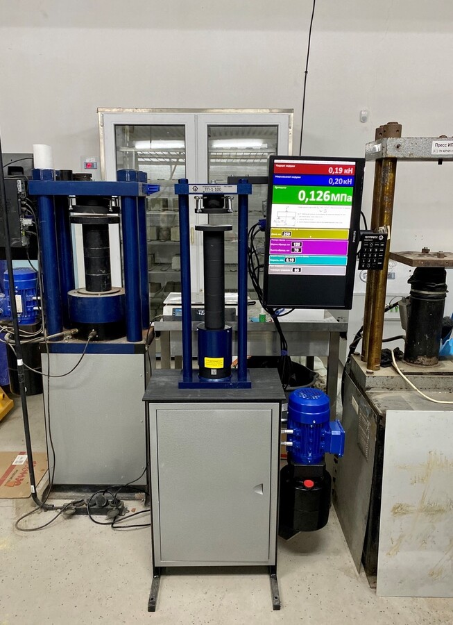 Автоматический испытательный пресс ТП-1-100 (два диапазона 0.2/10 тонн)