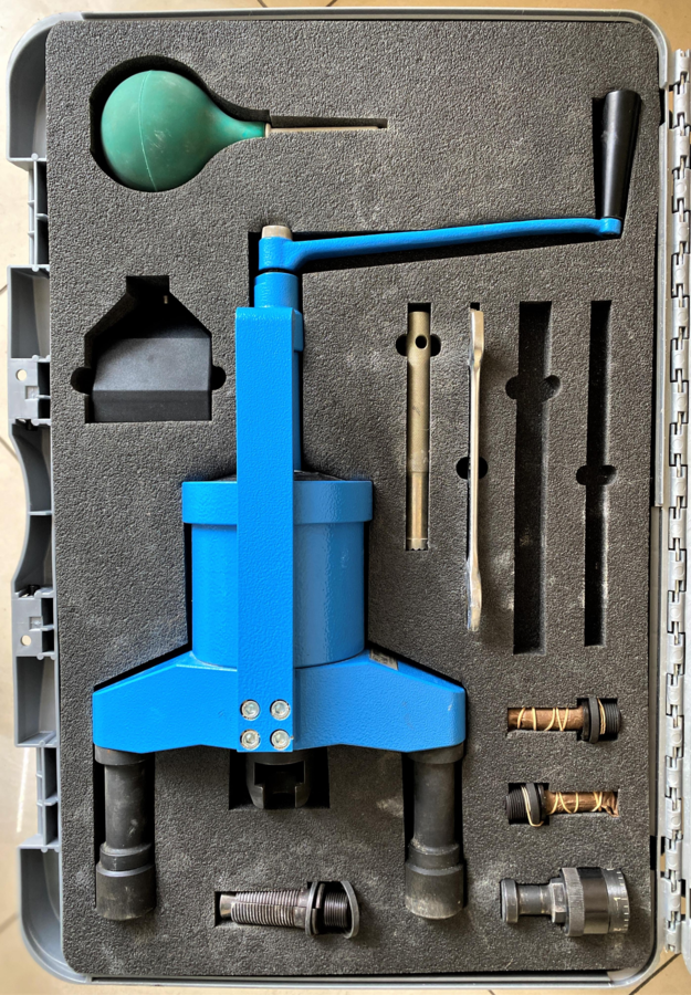 Прибор для отрыва со скалыванием ПОС-100 МГ4
